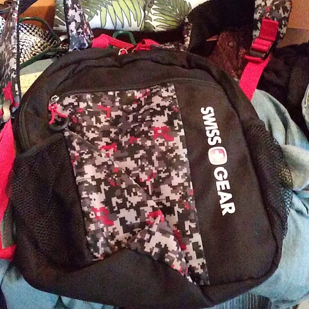 Girls SwissGear large Book Bag